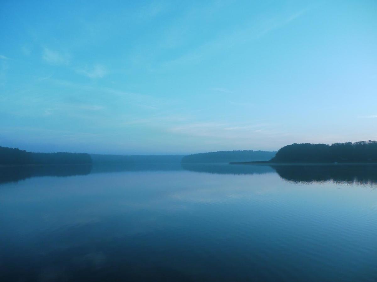 Waldschenke Stendenitz Uebernachten Im Wald Am See 诺伊鲁平 外观 照片