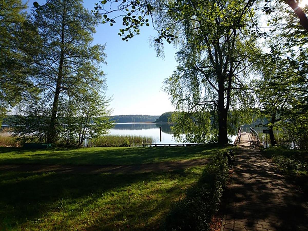 Waldschenke Stendenitz Uebernachten Im Wald Am See 诺伊鲁平 外观 照片